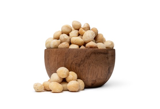 Nuci macadamia prăjite sărate